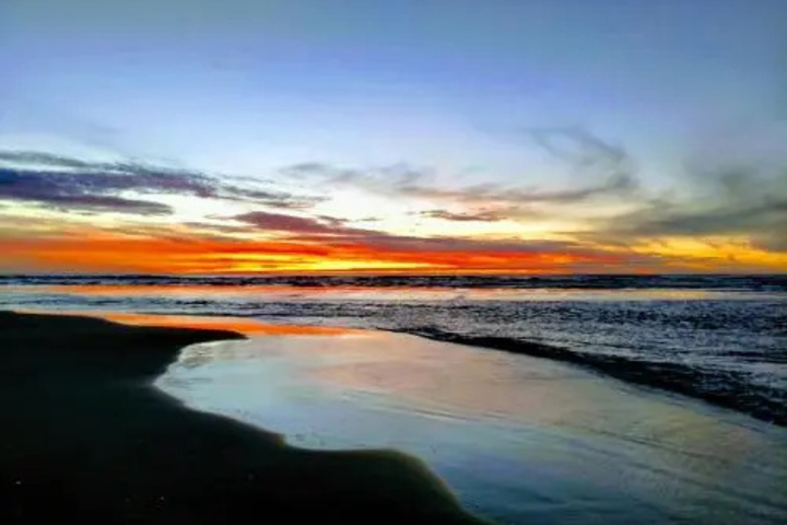 Beach 5 of 9