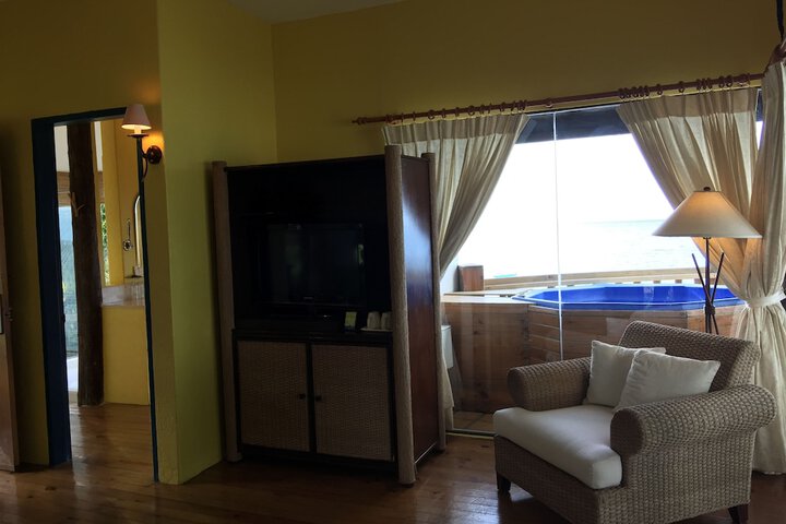 Room 21 of 80