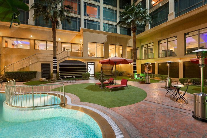 Hotel with Pool