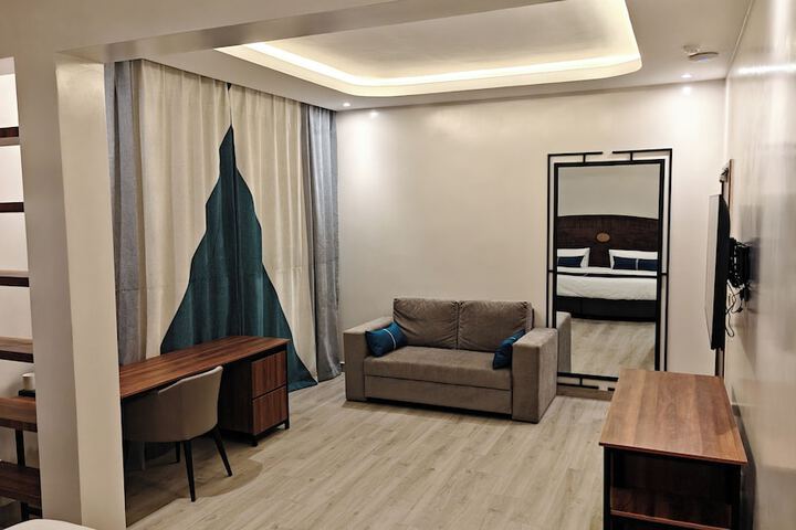Room 40 of 106
