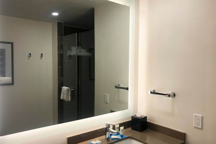 Clean Restrooms