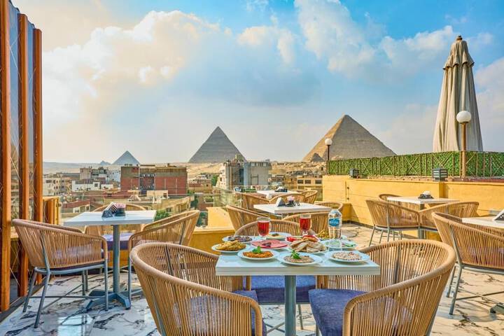 Cleopatra Tower Pyramids Hotel