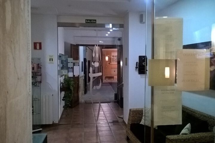 Hotel 2 of 64