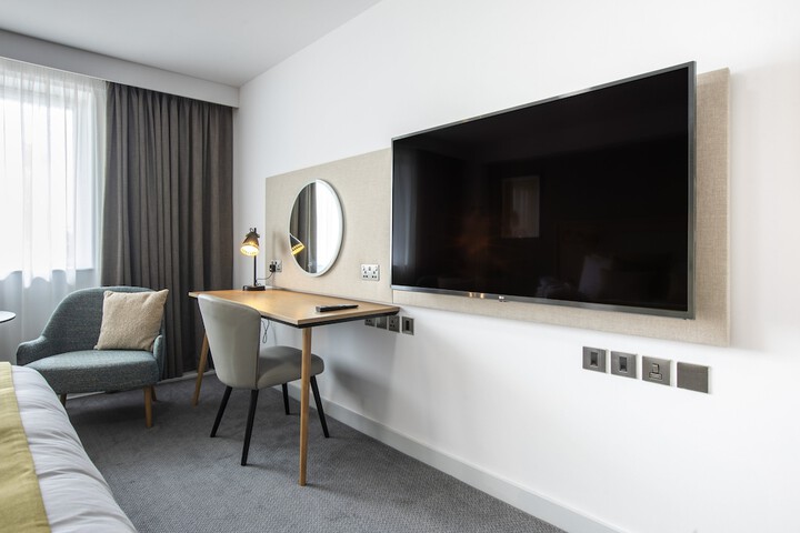 Room 40 of 128