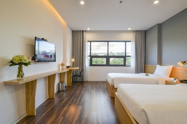 Room 48 of 92