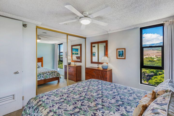 Room 5 of 65