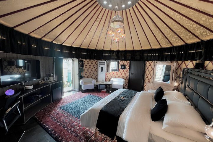 Room 14 of 35