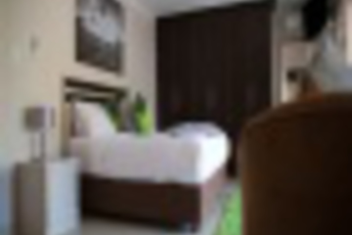 Room 183 of 252