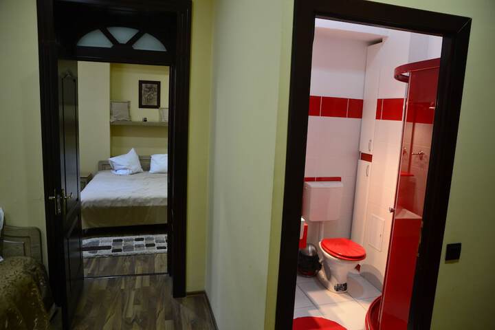 Room 14 of 59