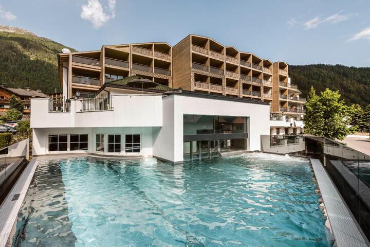 Falkensteiner Hotel Falkensteinerhof l 4 Star Superior