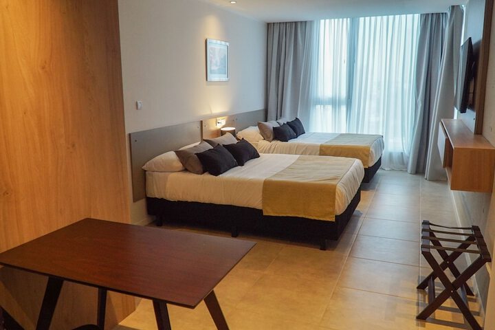 Room 7 of 42