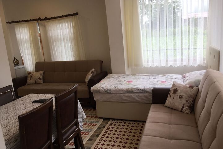 Room 9 of 17