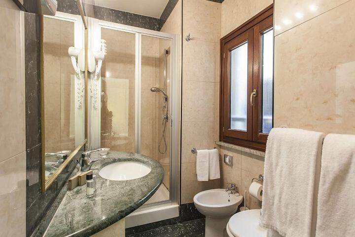 Clean Restrooms