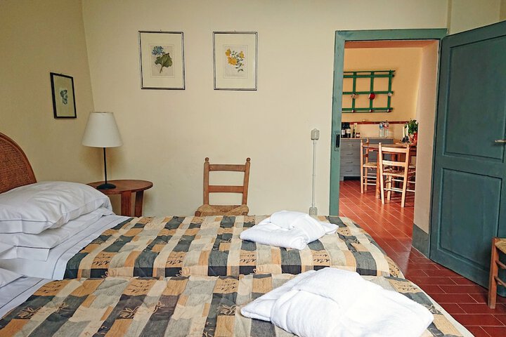Room 45 of 227