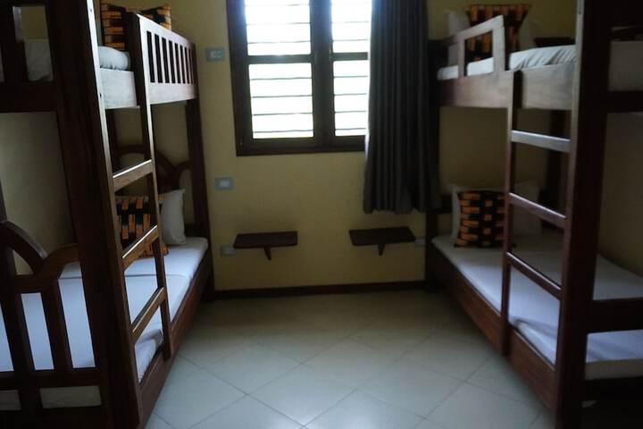 Room 8 of 49