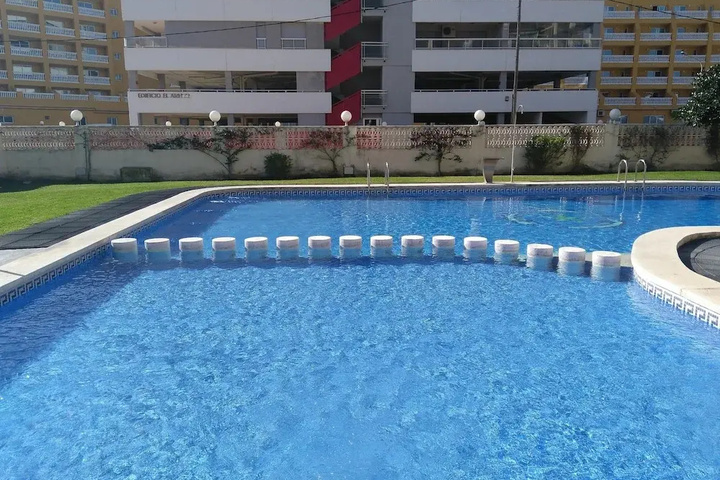 Pool 14 of 23