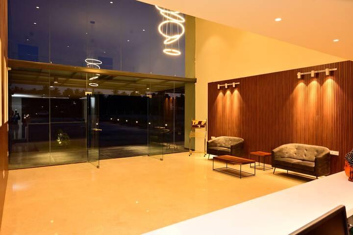 Hotel Interior 7 of 29