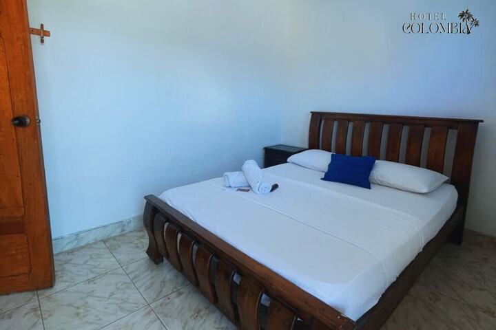 Room 3 of 23