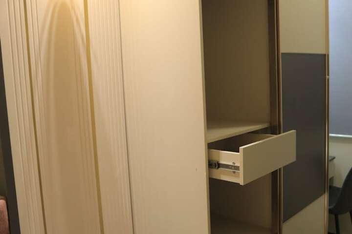 Room 71 of 114