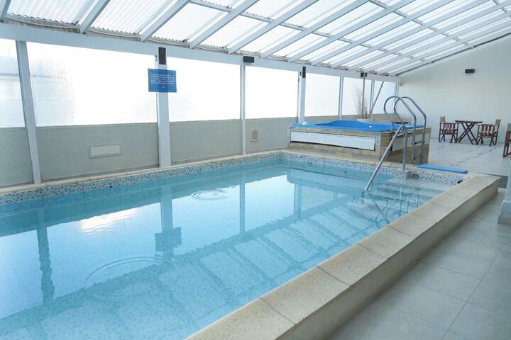 Pool 31 of 61