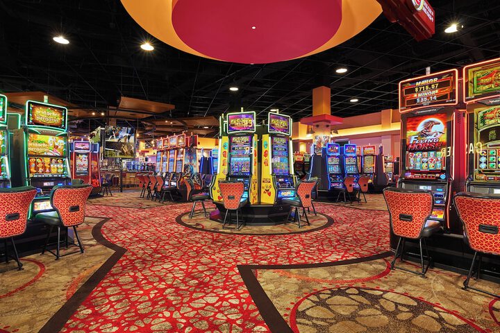 Entertainment 11 of 16