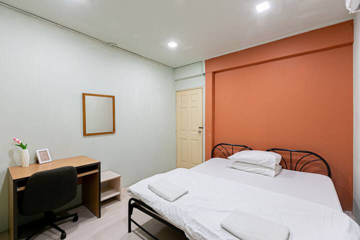 Room 15 of 44