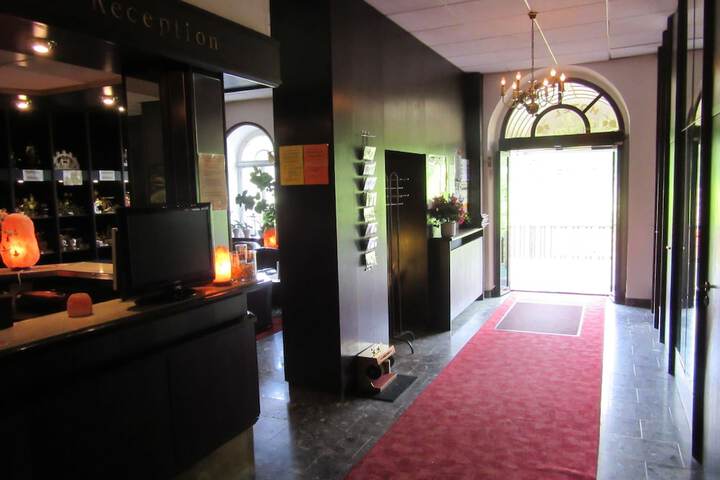 Hotel 2 of 30