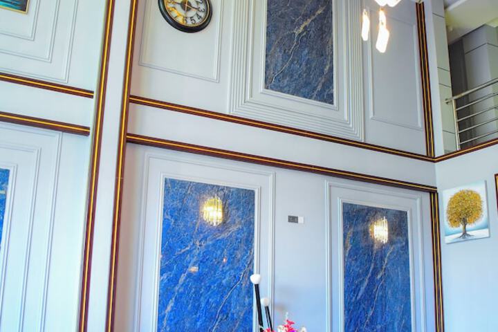 Hotel Interior 4 of 97