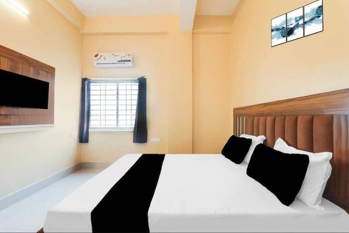 Room 3 of 19
