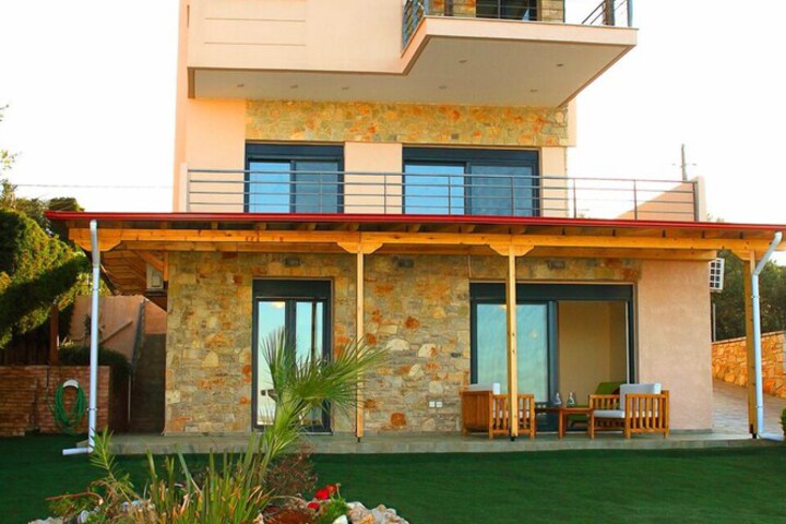 Terrace/Patio 18 of 27