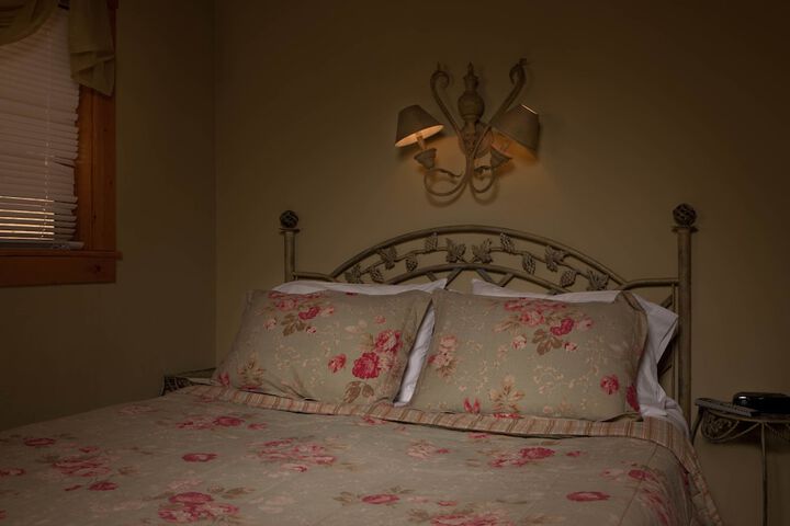 Room 4 of 47