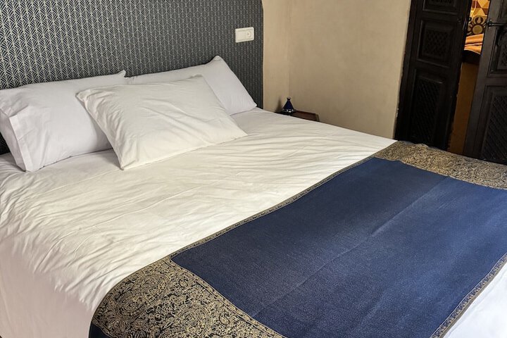 Room 7 of 63