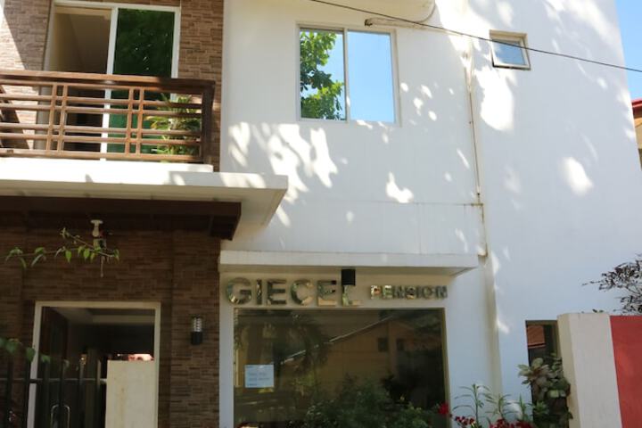 Giecel Pension