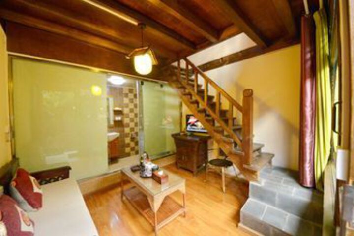 Room 48 of 55