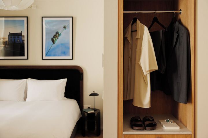 Room 28 of 72