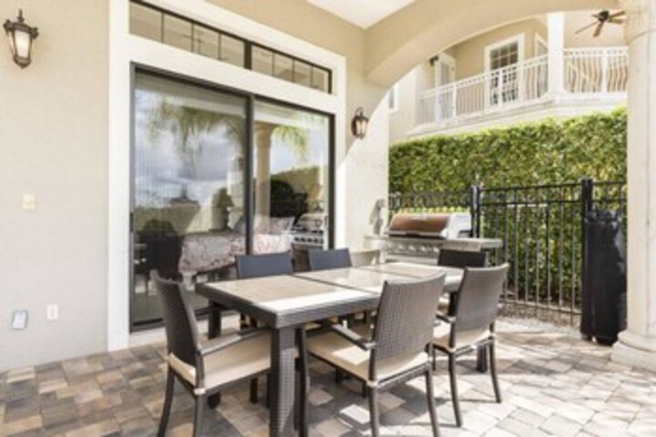 Terrace/Patio 34 of 38