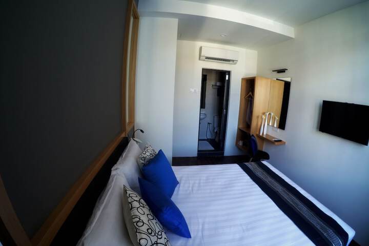 Room 14 of 47