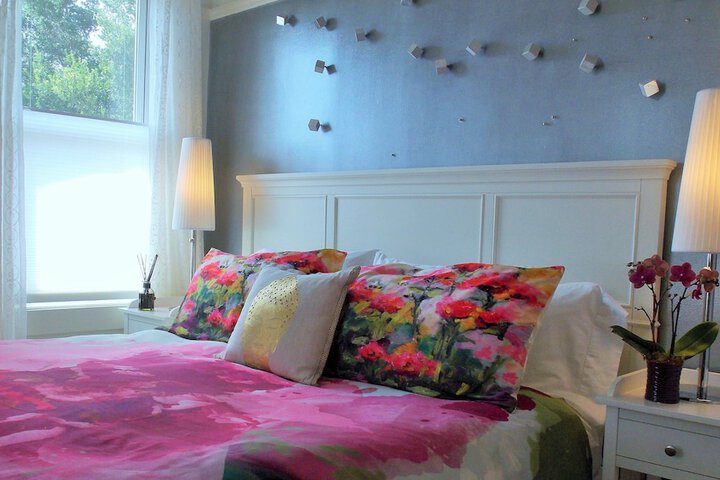 Room 9 of 56