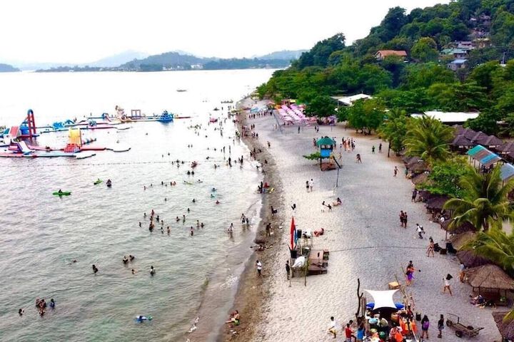 Beach 26 of 36