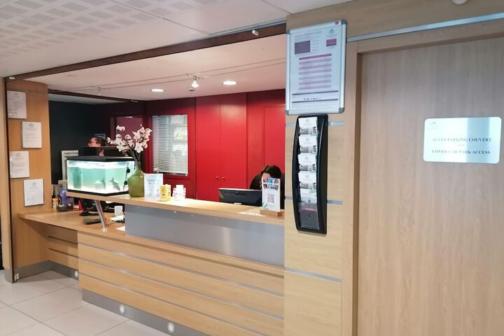 Lobby Entry