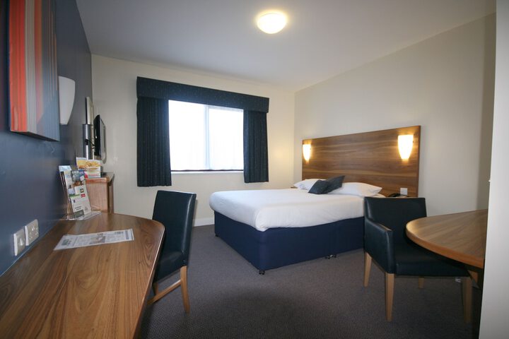 Room 7 of 20