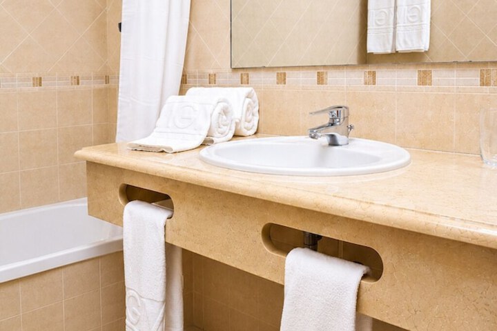 Clean Restrooms