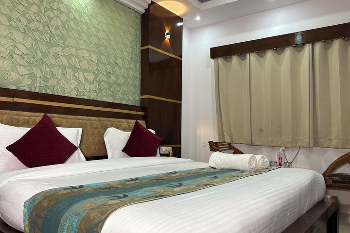 Room 42 of 70