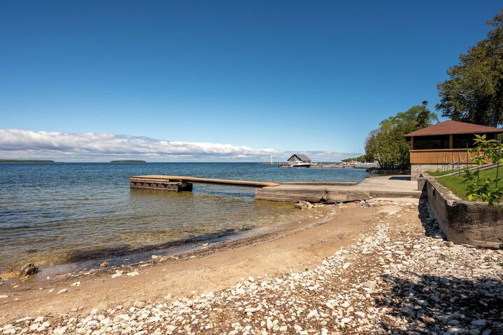 Beach 33 of 69