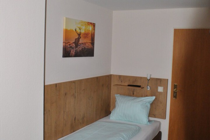 Room 11 of 52