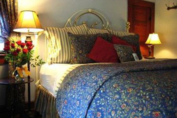 Room 2 of 38