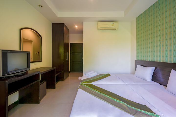 Room 9 of 51