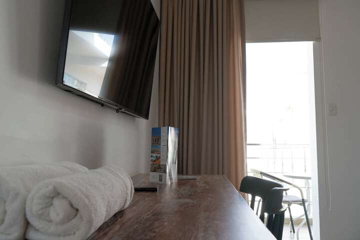 Room 14 of 57