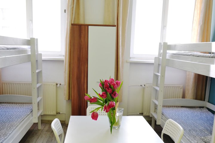 Room 71 of 76