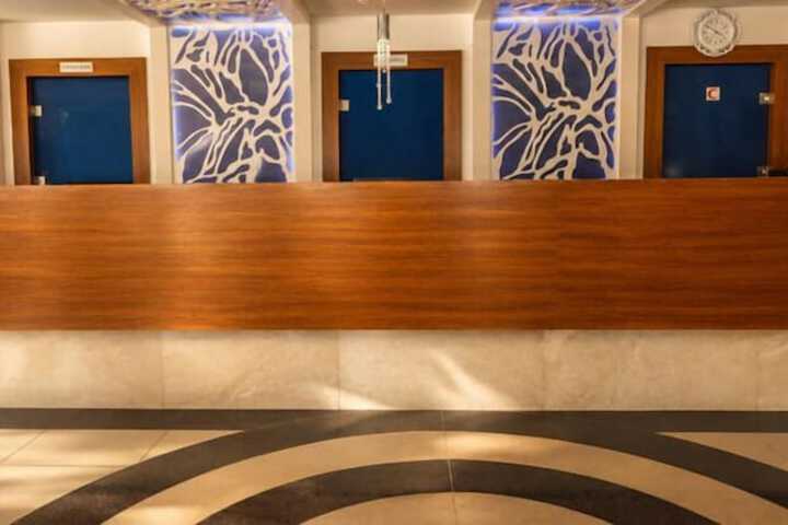 Hotel Lobby